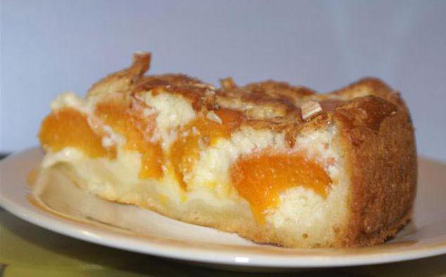 заливной пирог с абрикосами в мультиварке 