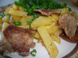 Картошка жареная с мясом. Жареный картофель со свиной вырезкой: фото к шагу 8.