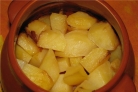 Картофель запеченный в горшочке
