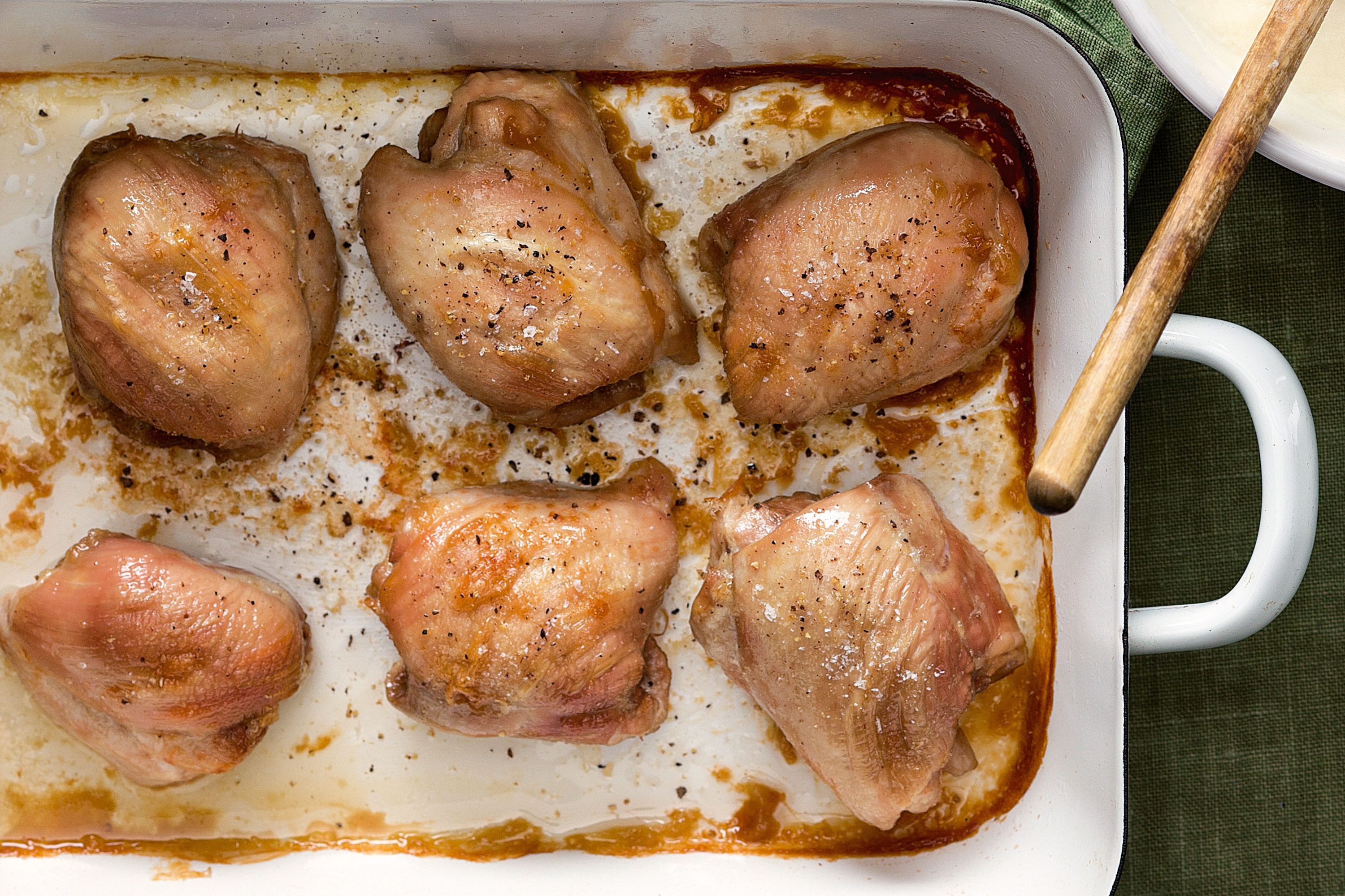 Приготовить филе бедра курицы в духовке