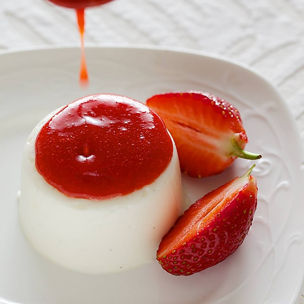 Strawberry panna Cotta