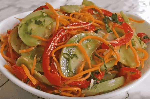 salat-iz-zelenyh-pomidorov-po-korejski